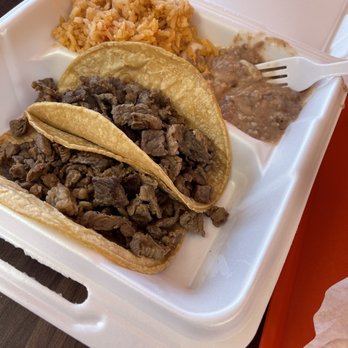 Taco Salsa - Tacos de carne asada - Tacos Near Me - Fountain, Colorado Taco Salsa - Tacos de carne asada - Tacos Near Me - Fountain, Colorado