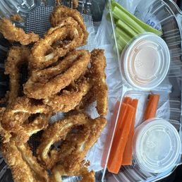 Calamare snack! Tender calamari, well seasoned with a delightful crispy breading, complete with carrots and celery (a lovely surprise!) Calamare snack! Tender calamari, well seasoned with a delightful crispy breading, complete with carrots and celery (a lovely surprise!)