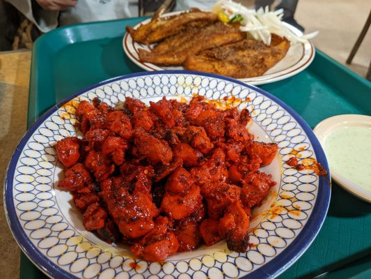 1554 N Larrabee St by null