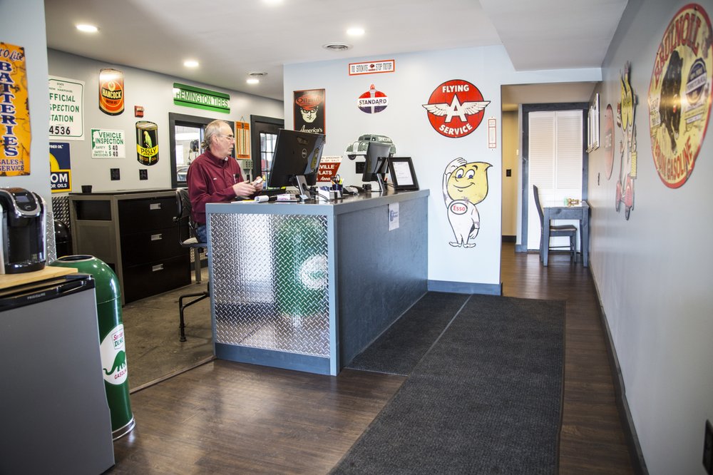 EURASIAN AUTO WORKS Updated September 2024 10 Photos 629 W Main