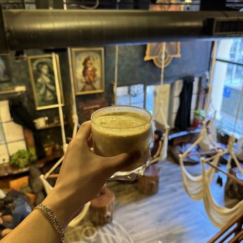 Roxa Hammock Cafe - Wolfsbane - Cafes Near Me - Santa Cruz, California