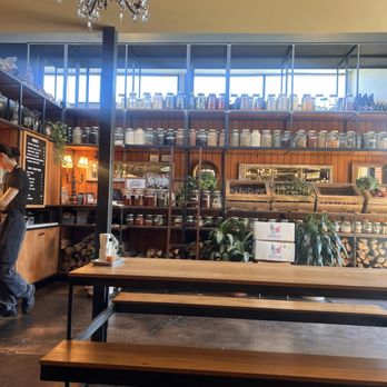 Vic & Al's - Cajun/Creole Near Me - Austin, Texas Vic & Al's - Cajun/Creole Near Me - Austin, Texas