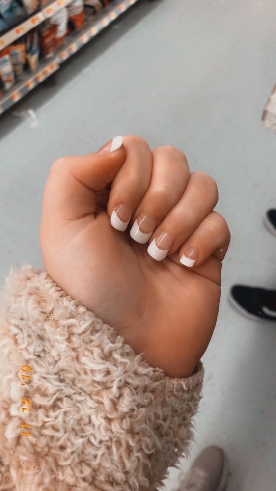 DIANA’S DESIGNS 5317 Holmes Cty Rd 626, Berlin, Ohio Nail Salons