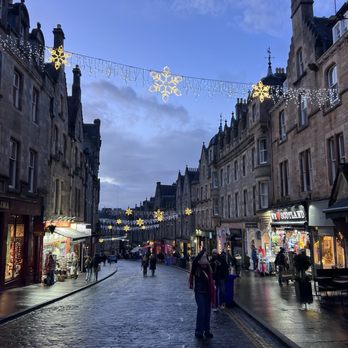 Royal Mile - Landmarks & Historical Buildings Near Me - Edinburgh, EDH