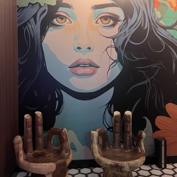 Dazed Consumption Lounge - Lounges Near Me - Las Vegas, Nevada
