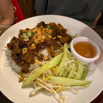 Pho Em - Vermicelli noodles with grilled pork - Vietnamese Near Me - Mansfield, Texas