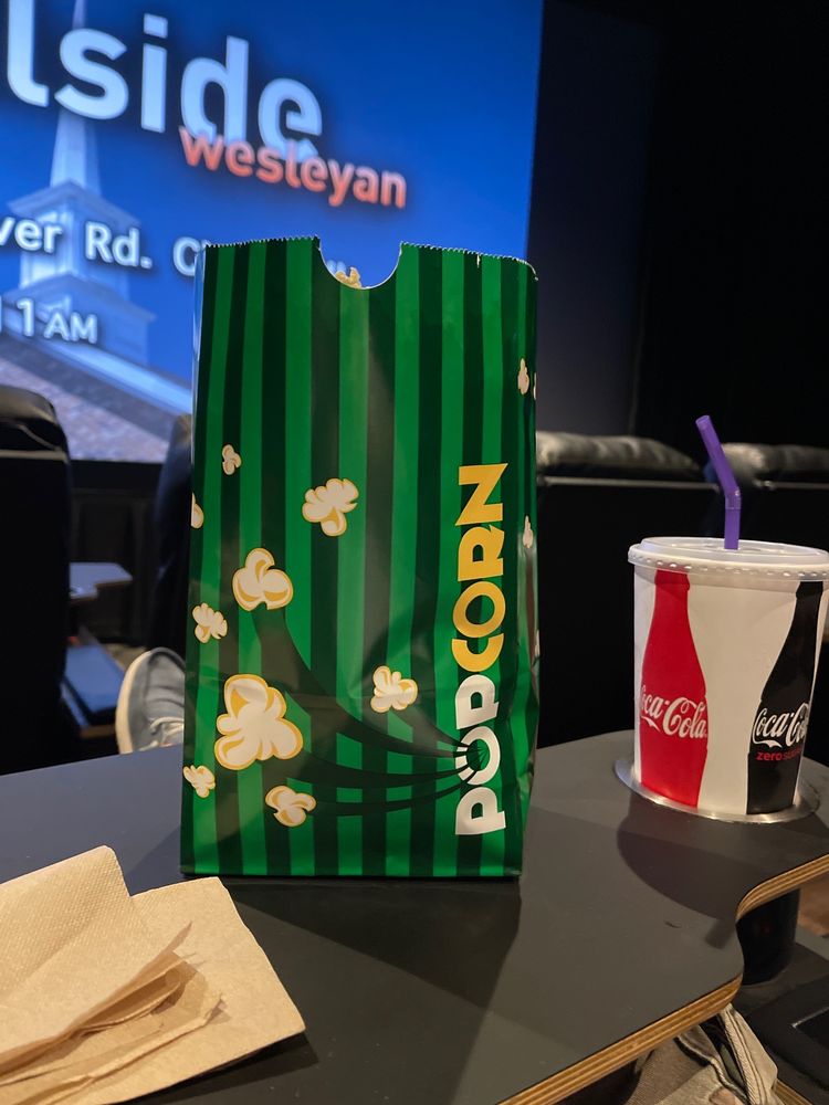 SPERRY’S MOVIEHOUSE Updated November 2024 42 Photos & 44 Reviews