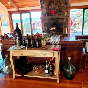 Aonair Wine - Wineries Near Me - St Helena, California