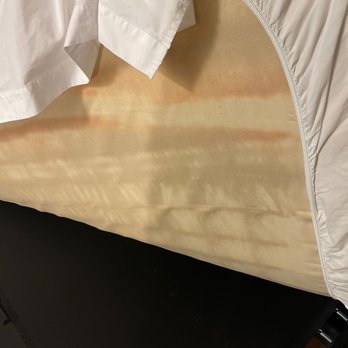 SpringHill Suites by Marriott Phoenix North - Bottom of the Guest mattress - Hotels Near Me - Phoenix, Arizona SpringHill Suites by Marriott Phoenix North - Bottom of the Guest mattress - Hotels Near Me - Phoenix, Arizona