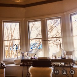 Maundy Nail Studio