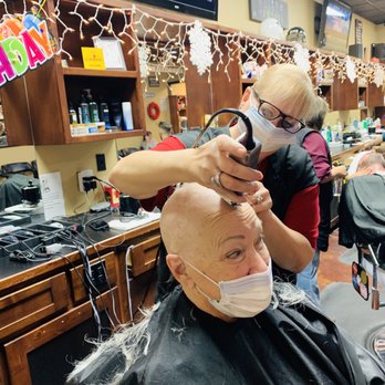 The Good Barber - Complete with face mask. Wonderful service and care. - Barbers Near Me - San Antonio, Texas The Good Barber - Complete with face mask. Wonderful service and care. - Barbers Near Me - San Antonio, Texas