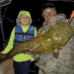 Missouri River Catfish Guides
