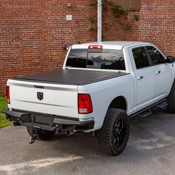 Master Truck & Trailer - Auto Parts & Supplies Near Me - Waukegan, Illinois Master Truck & Trailer - Auto Parts & Supplies Near Me - Waukegan, Illinois