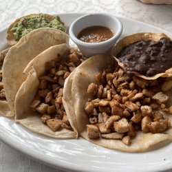 La Mission - Chicken tacos