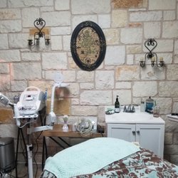 Facials  by Trish - Beautiful spa