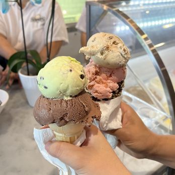 Summer's Ice Cream - Ice Cream & Frozen Yogurt Near Me - Toronto, Ontario Summer's Ice Cream - Ice Cream & Frozen Yogurt Near Me - Toronto, Ontario