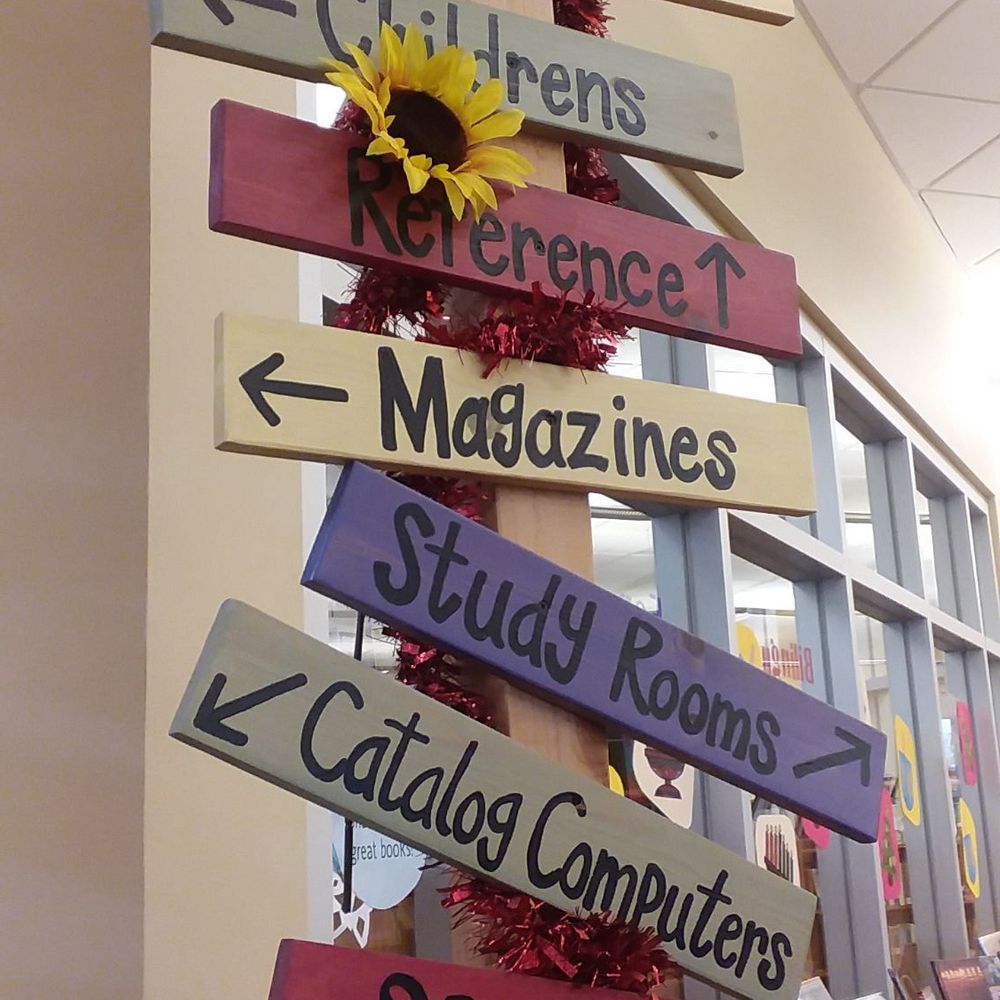 Whimsical interior signage! Whimsical interior signage!
