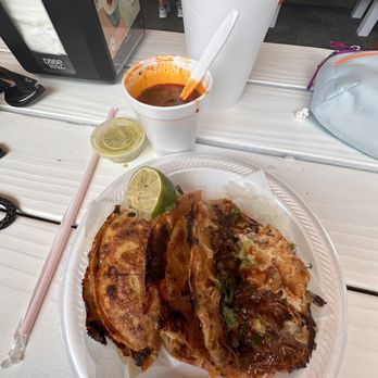 El Chivito Tortas Ahogadas - Birria - Mexican Near Me - San Antonio, Texas