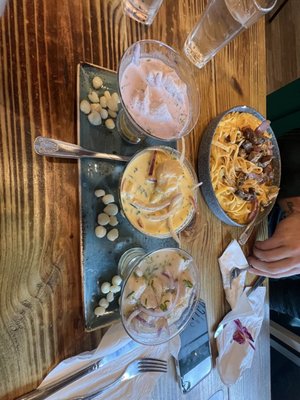 Divino Ceviche by null