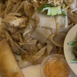 Gai Kua Noodle / Chicken Noodle Gai Kua Noodle / Chicken Noodle