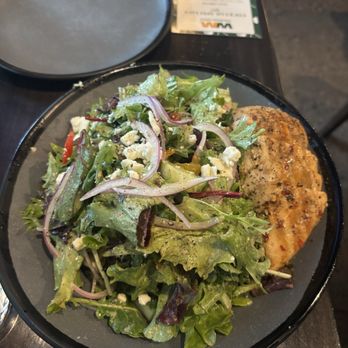 Trevor's - House salad with chicken - Pizza Near Me - Phoenix, Arizona