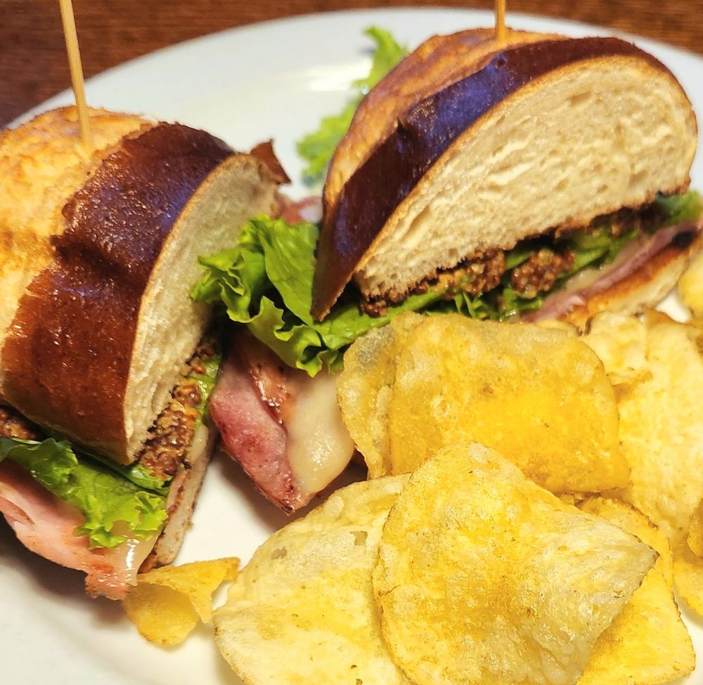 Social spots from Old Town Tavern