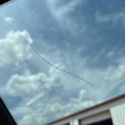 Burleson Quick Lube - Crack in windshield post wash