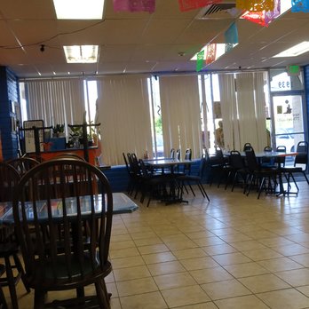 Maria's Mexican Restaurant - Clean and festive dining area - Mexican Near Me - Carson City, Nevada