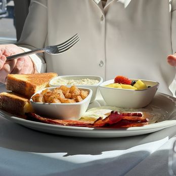 The Hampshire - Breakfast platter - Steakhouses Near Me - Covington, Louisiana The Hampshire - Breakfast platter - Steakhouses Near Me - Covington, Louisiana