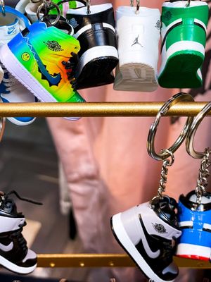 Artists & Fleas Market Chelsea by null