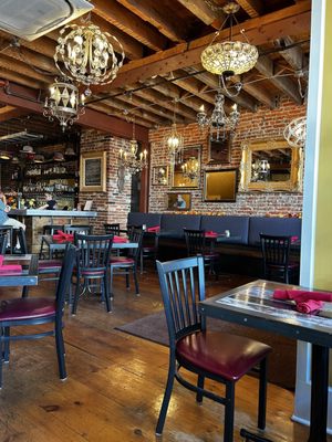 The Hattery Stove & Still by null