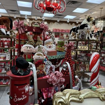 Sarris Candies - Candy Stores Near Me - Canonsburg, Pennsylvania Sarris Candies - Candy Stores Near Me - Canonsburg, Pennsylvania