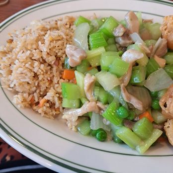 Zhen's Chinese Restaurant - That's the chicken sub gum chow mein and brown rice - Chinese Near Me - St. Helens, Oregon Zhen's Chinese Restaurant - That's the chicken sub gum chow mein and brown rice - Chinese Near Me - St. Helens, Oregon