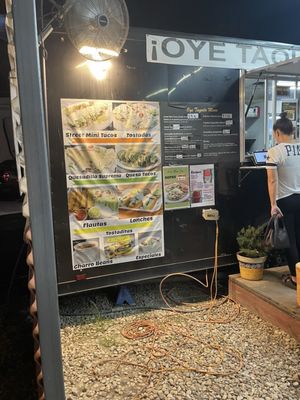 Oye Taquito 956 by null