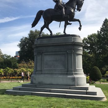 George Washington Statue - See - Landmarks & Historical Buildings Near Me