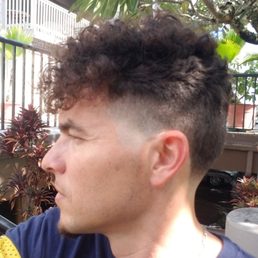 Side fade. Side fade.