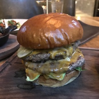 The Dearborn - One of the best burgers I've had in Chicago (esp if you're not in the mood to wait 4 hours for Au Cheval) - New American Near Me - Chicago, Illinois