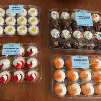Ralphs - I bought a variety.  It was $5 for a dozen and $8.99 for 2 dozen. - Grocery Near Me - Temecula, California