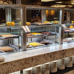 Couchiching Court Buffet - Lunch spread
