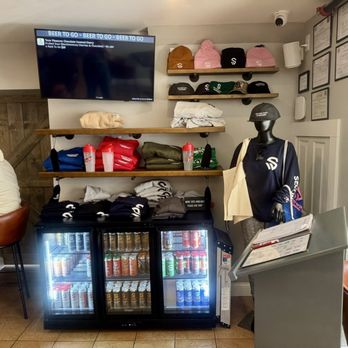 Second Wind Brewing - Merchandise and beer-to-go - Brewpubs Near Me - Plymouth, Massachusetts