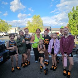 Spotlight Studios - The owner Stacey, with some girls from the gym outside having BBQ