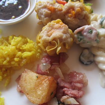 The Food Club - Buffets Near Me - Pasay, NCR