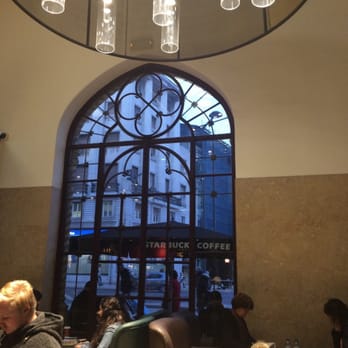 Starbucks - Coffee & Tea Near Me - Lisbon, 11 Starbucks - Coffee & Tea Near Me - Lisbon, 11