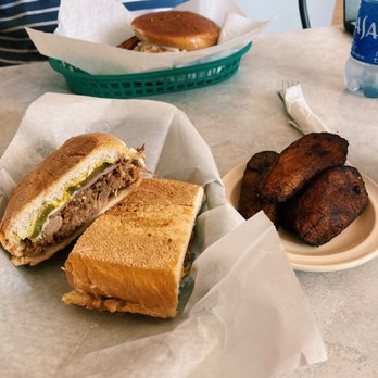 Ellijay Country Corner - Cuban and plantains - Breakfast & Brunch Near Me - Ellijay, Georgia Ellijay Country Corner - Cuban and plantains - Breakfast & Brunch Near Me - Ellijay, Georgia