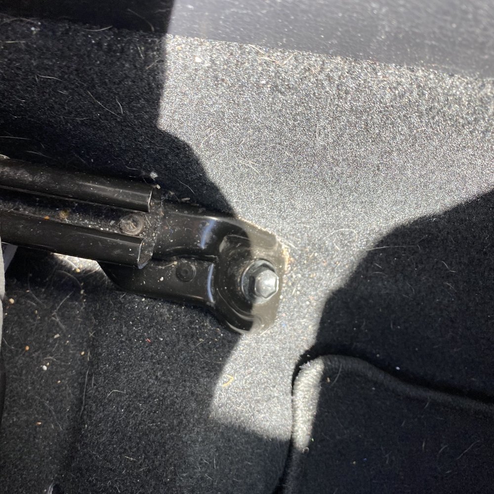 Cobblestone Auto Spa - Didn't vacuum - Auto Detailing Near Me - Gilbert, Arizona