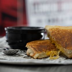 The Lunch Box Deli