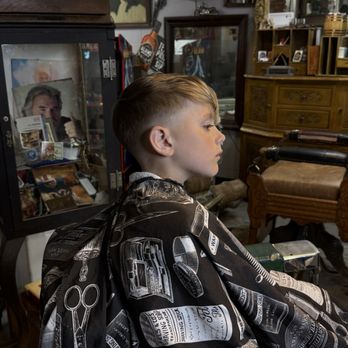 Rockys Barber Shop - Perfect fade - Barbers Near Me - Grangerland, Texas Rockys Barber Shop - Perfect fade - Barbers Near Me - Grangerland, Texas