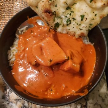 Bombay Curry - Chicken tikka masala with rice and garlic naan - Indian Near Me - Macon, Georgia Bombay Curry - Chicken tikka masala with rice and garlic naan - Indian Near Me - Macon, Georgia