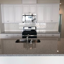 Roombloom - Subway tile kitchen