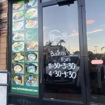 It's Pho - Menu and front door with hrs - Vietnamese Near Me - Los Angeles, California It's Pho - Menu and front door with hrs - Vietnamese Near Me - Los Angeles, California